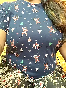 CUTE SOPHIA- online show from October 10, 2025, 11:48 pm