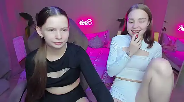 HelloRoxy online show from January 9, 2025, 4:30 am