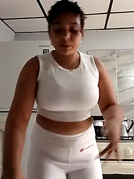 Snapshot of stefanie010 chatting on January 8, 2025, 4:33 pm stefanie010 online show from January 8, 2025, 4:33 pm