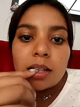 Snapshot of stefanie010 chatting on January 21, 2025, 6:12 pm stefanie010 online show from January 21, 2025, 6:12 pm