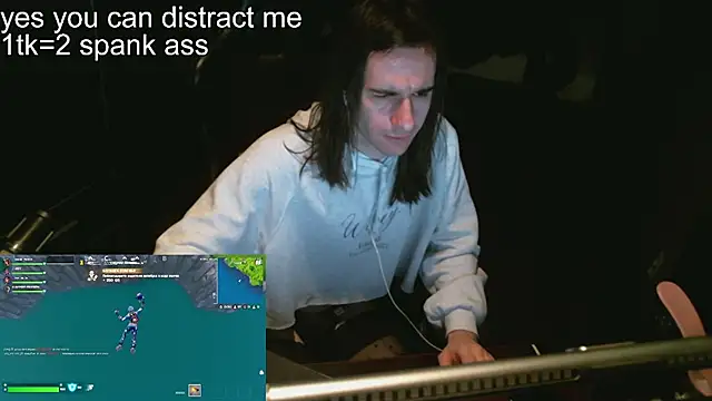 izilizi 23 online show from December 6, 2024, 5:22 pm