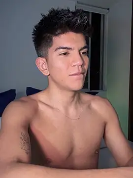 santiago 01 online show from February 2, 2025, 12:51 am