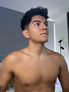 santiago 01 online show from April 20, 2026, 9:27 pm