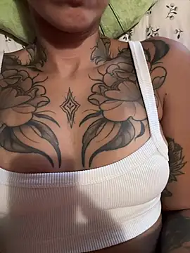Snapshot of Nadiasexy chatting on July 8, 2026, 5:50 pm Nadiasexy online show from July 8, 2026, 5:50 pm