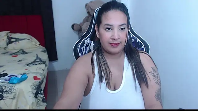 KathyHardcore69 online show from November 11, 2025, 2:33 am