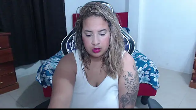 KathyHardcore69 online show from November 30, 2025, 2:04 am