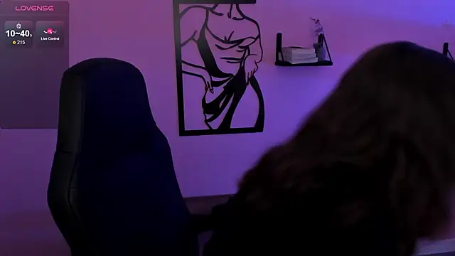 CoralineKeyns online show from February 18, 2025, 8:38 am