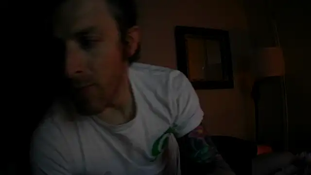 Snapshot of AddisonLTX chatting on April 18, 2026, 12:31 pm AddisonLTX online show from April 18, 2026, 12:31 pm