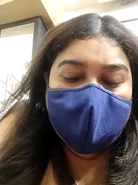 Snapshot of indianlisa5 chatting on May 14, 2026, 7:42 pm indianlisa5 online show from May 14, 2026, 7:42 pm