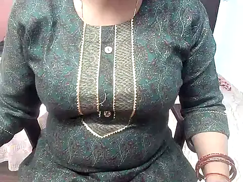 rehana housewife online show from February 24, 2026, 6:55 am