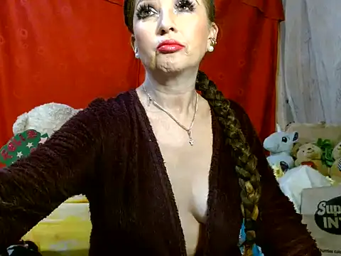 Snapshot of hottieperla chatting on June 19, 2026, 6:34 pm hottieperla online show from June 19, 2026, 6:34 pm
