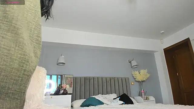 Awesome Jolie online show from January 7, 2026, 8:06 am