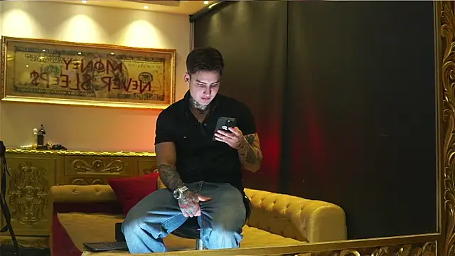 Snapshot of dantecoppolaa_ chatting on June 22, 2026, 12:56 am dantecoppolaa online show from June 22, 2026, 12:56 am