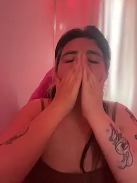 Sachi Meow online show from March 26, 2026, 6:02 pm