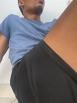 Aaronblack1  online show from April 18, 2026, 9:15 pm