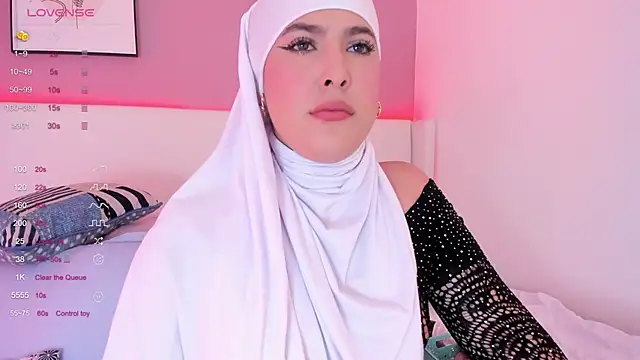 Snapshot of zahida_s chatting on December 24, 2024, 5:44 pm zahida s online show from December 24, 2024, 5:44 pm