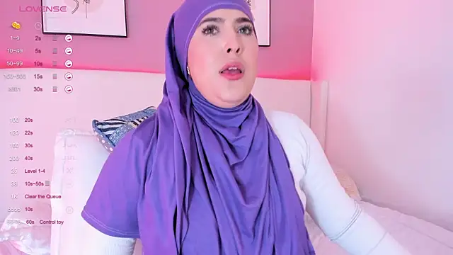 Snapshot of zahida_s chatting on February 3, 2025, 10:21 pm zahida s online show from February 3, 2025, 10:21 pm