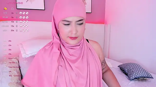 Snapshot of zahida_s chatting on February 6, 2025, 10:32 pm zahida s online show from February 6, 2025, 10:32 pm