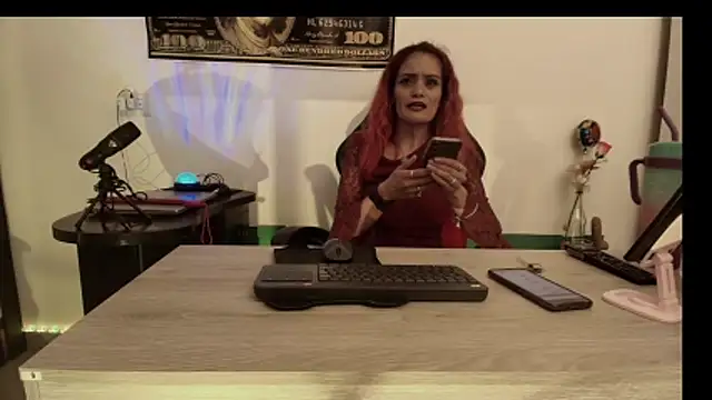 Julieta Wall  online show from April 7, 2026, 12:33 am