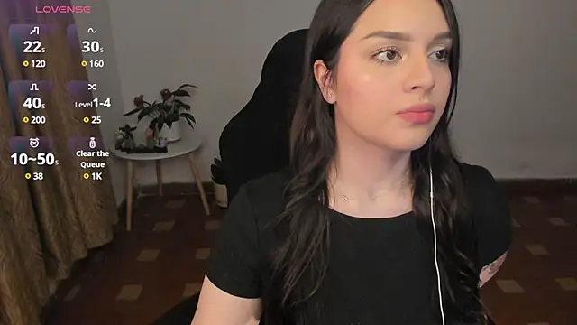 anaveleeez online show from March 14, 2025, 4:54 am