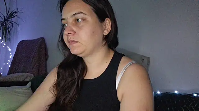 Cyndee Winter online show from October 30, 2025, 4:08 pm