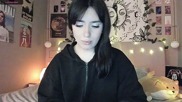 Anisawithlove online show from January 13, 2025, 12:35 pm