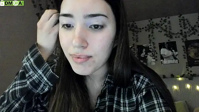 Anisawithlove online show from November 3, 2025, 6:47 am