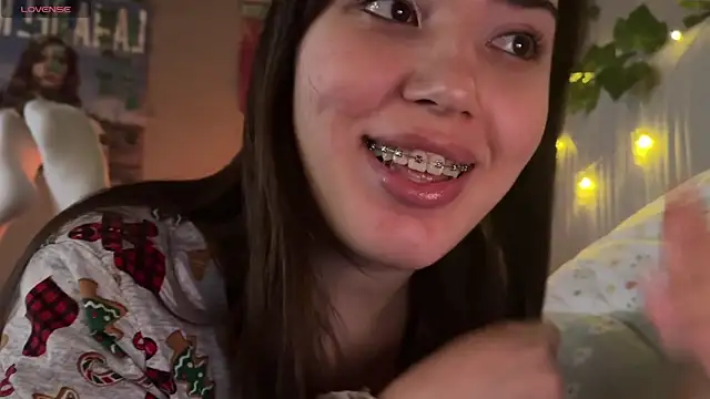 Anisawithlove online show from January 7, 2026, 7:22 am