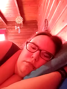 gatitabuena-90 online show from March 27, 2026, 2:50 pm