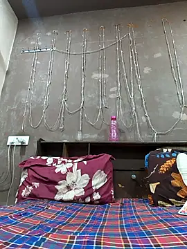 lund lol online show from April 26, 2026, 8:23 am