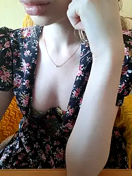 Elza kom online show from February 28, 2026, 4:46 am