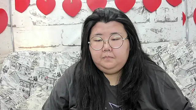 Snapshot of Nadine_asian chatting on June 28, 2026, 8:09 am Nadine asian online show from June 28, 2026, 8:09 am