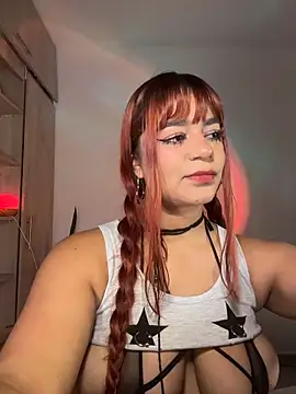 Snapshot of RavenM8 chatting on October 25, 2025, 2:19 am RavenM8 online show from October 25, 2025, 2:19 am