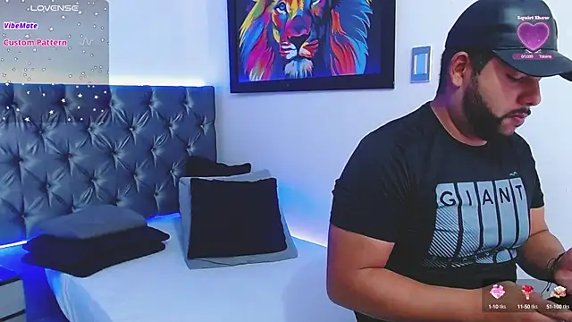 passionate love22 online show from February 18, 2025, 6:04 pm