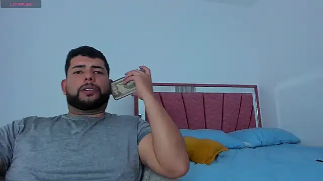 passionate love22 online show from April 7, 2026, 10:42 pm