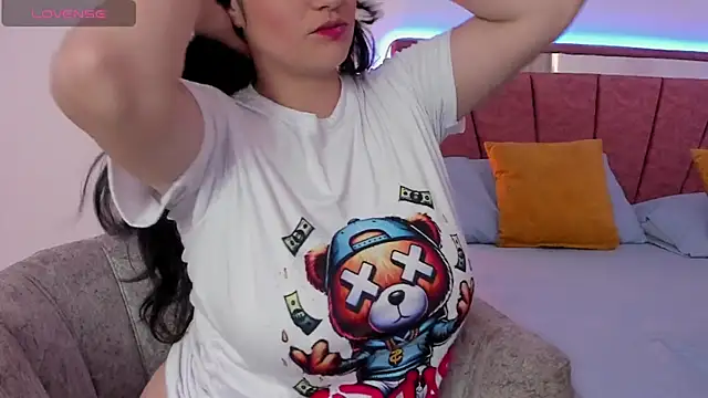 passionate love22 online show from April 11, 2026, 8:46 pm