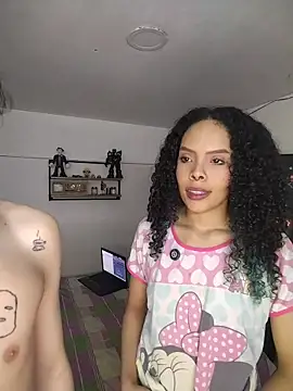 Snapshot of TheKing6ix9ine69 chatting on July 11, 2026, 11:35 am TheKing6ix9ine69 online show from July 11, 2026, 11:35 am