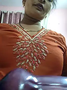 Snapshot of Ritasingh-0461 chatting on May 18, 2026, 5:35 am Ritasingh-0461 online show from May 18, 2026, 5:35 am