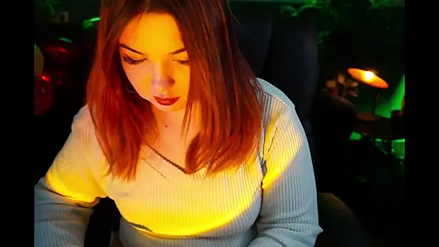 RosieMoons online show from February 21, 2025, 1:55 am