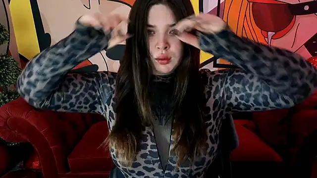 RosieMoons online show from February 18, 2026, 8:27 pm