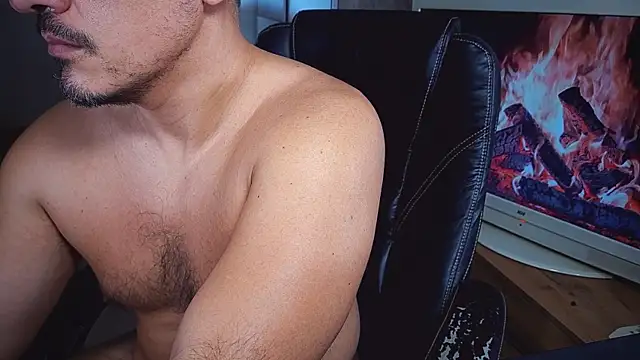 officeman7 online show from January 16, 2025, 6:59 pm