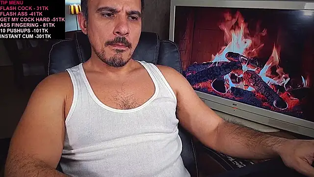 officeman7 online show from February 18, 2025, 4:37 pm