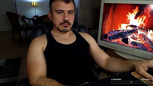 officeman7 online show from March 19, 2026, 4:44 pm