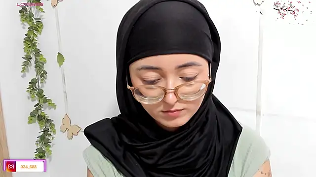 Snapshot of aysel_elid chatting on May 21, 2026, 11:01 pm aysel elid online show from May 21, 2026, 11:01 pm