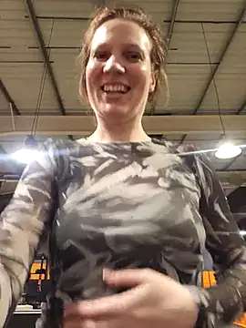 Exhibitionsplit online show from March 13, 2025, 10:21 pm