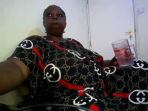 Sweetthick001 online show from April 3, 2026, 10:13 am