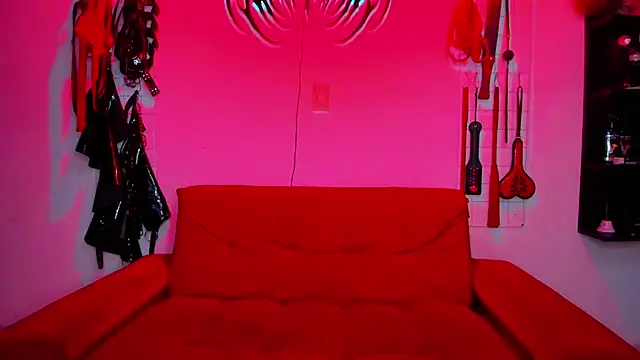 Snapshot of irregular_fetish_ chatting on February 28, 2026, 8:21 pm irregular fetish online show from February 28, 2026, 8:21 pm