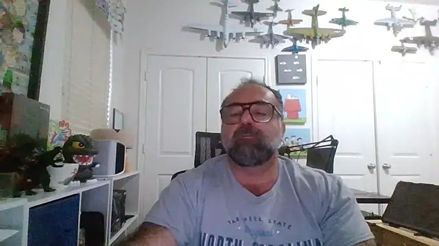 chainjulious online show from November 21, 2025, 3:00 pm