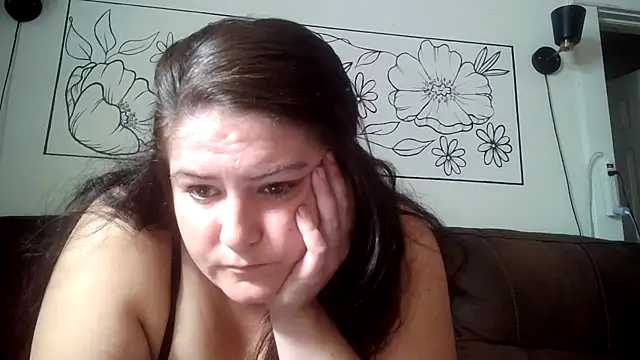 creativescholar1992 online show from September 8, 2025, 6:51 pm