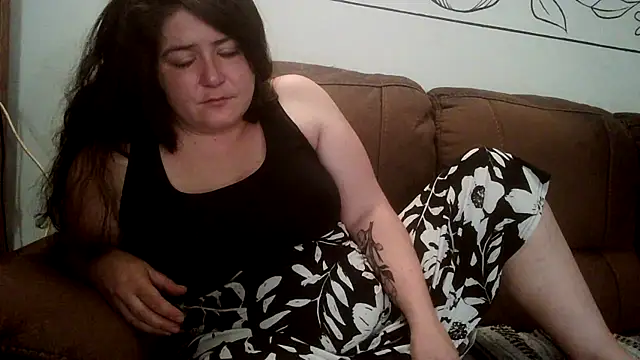 creativescholar1992 online show from September 16, 2025, 5:30 am